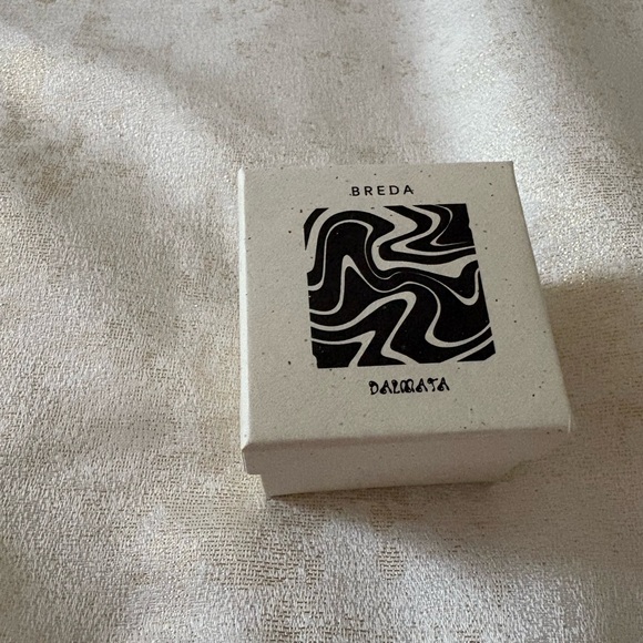 Revolve Breda X Dalmata Time Ring in Gold Ring - Picture 4 of 4